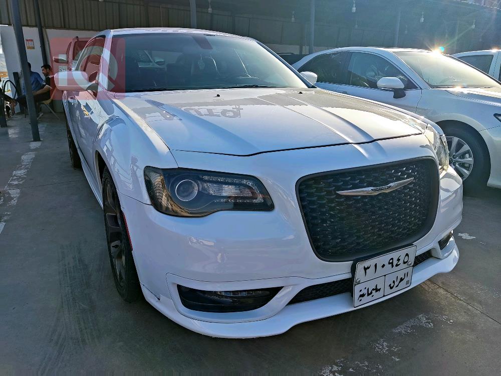 کرایسلەر 300